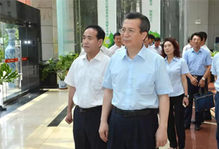陜西省委常委、西安市委書記王永康調(diào)研陜鼓集團(tuán)